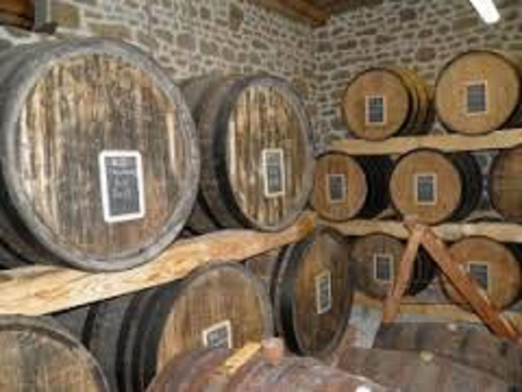 Bed and Breakfast Ferme Cidricole Hugues Desfrieches Sainte-Marguerite-de-Carrouges Екстер'єр фото