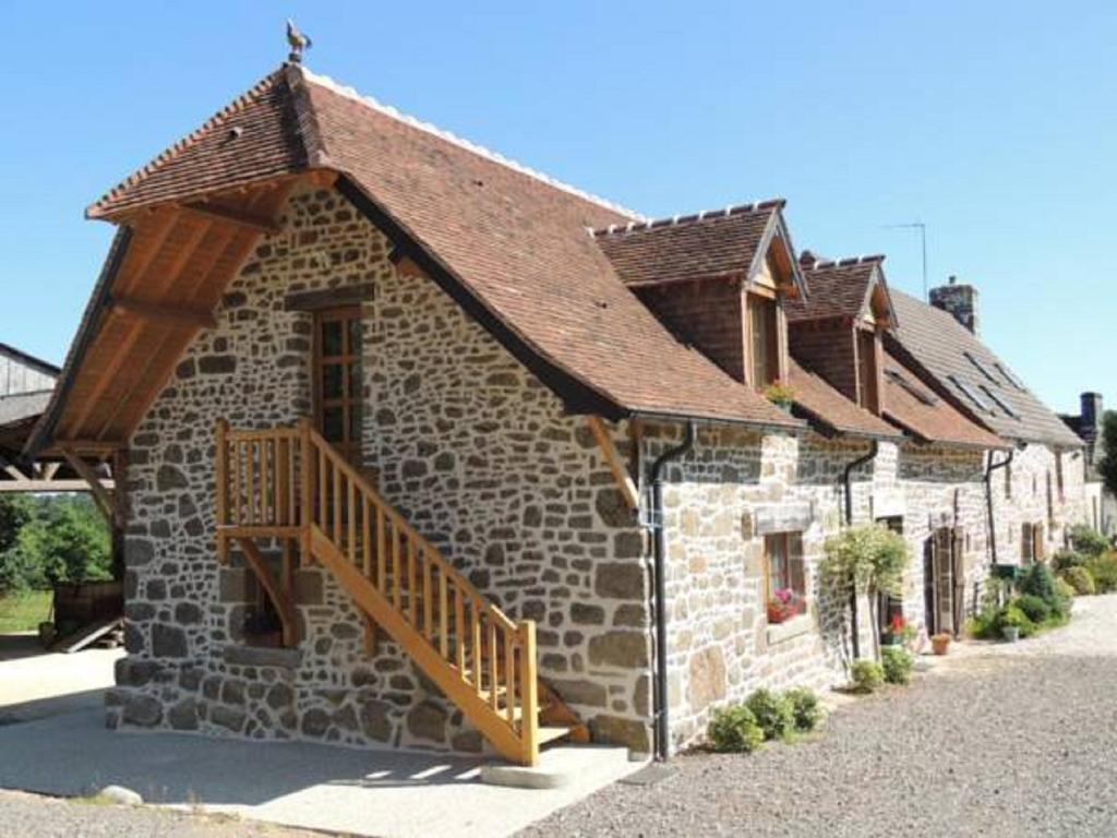 Bed and Breakfast Ferme Cidricole Hugues Desfrieches Sainte-Marguerite-de-Carrouges Номер фото